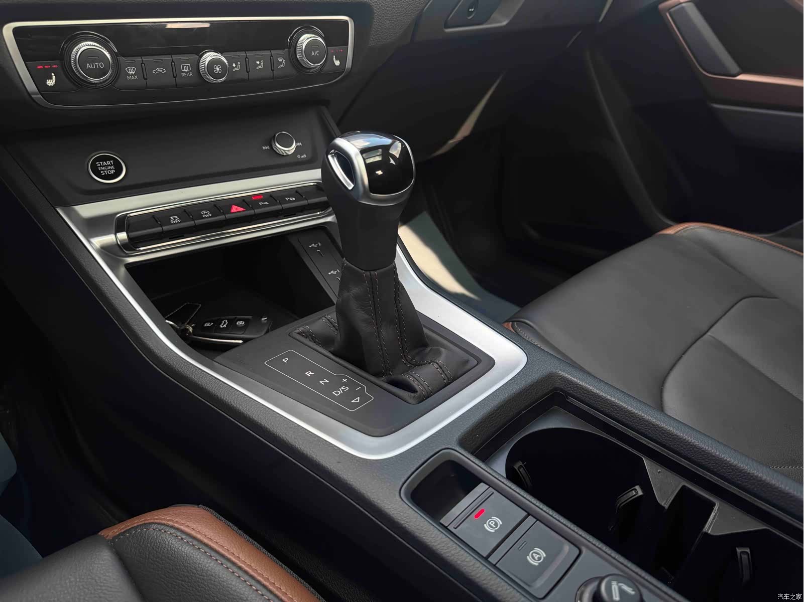 Audi Q3, 2021 13