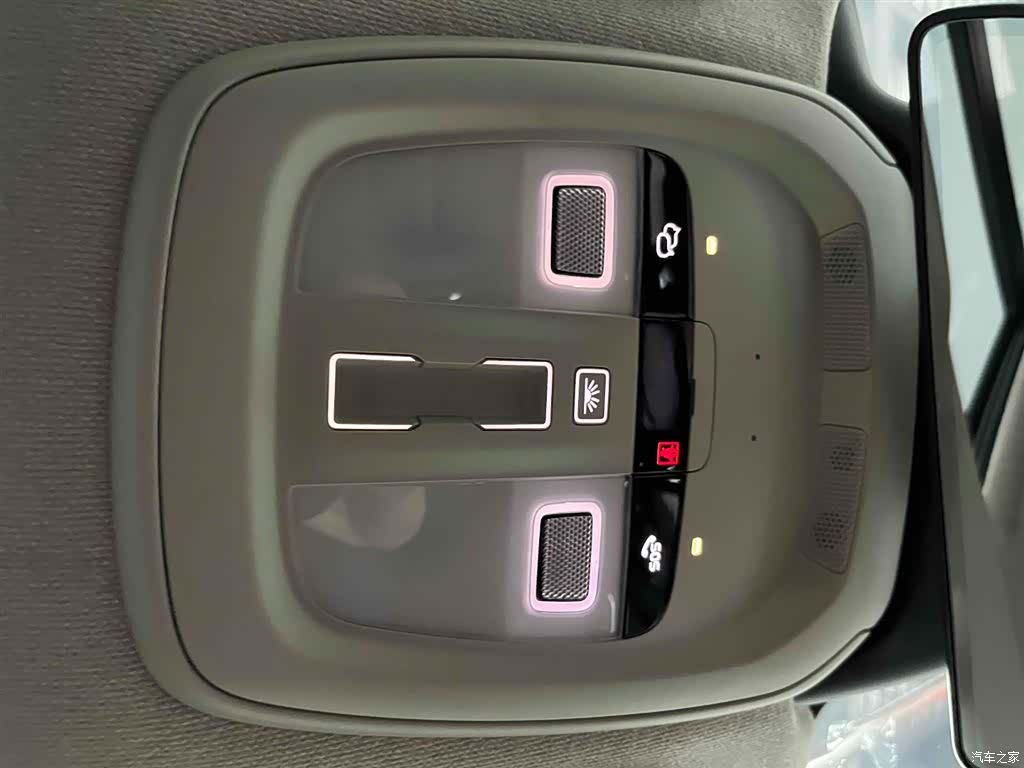 Volvo XC40, 2023 8