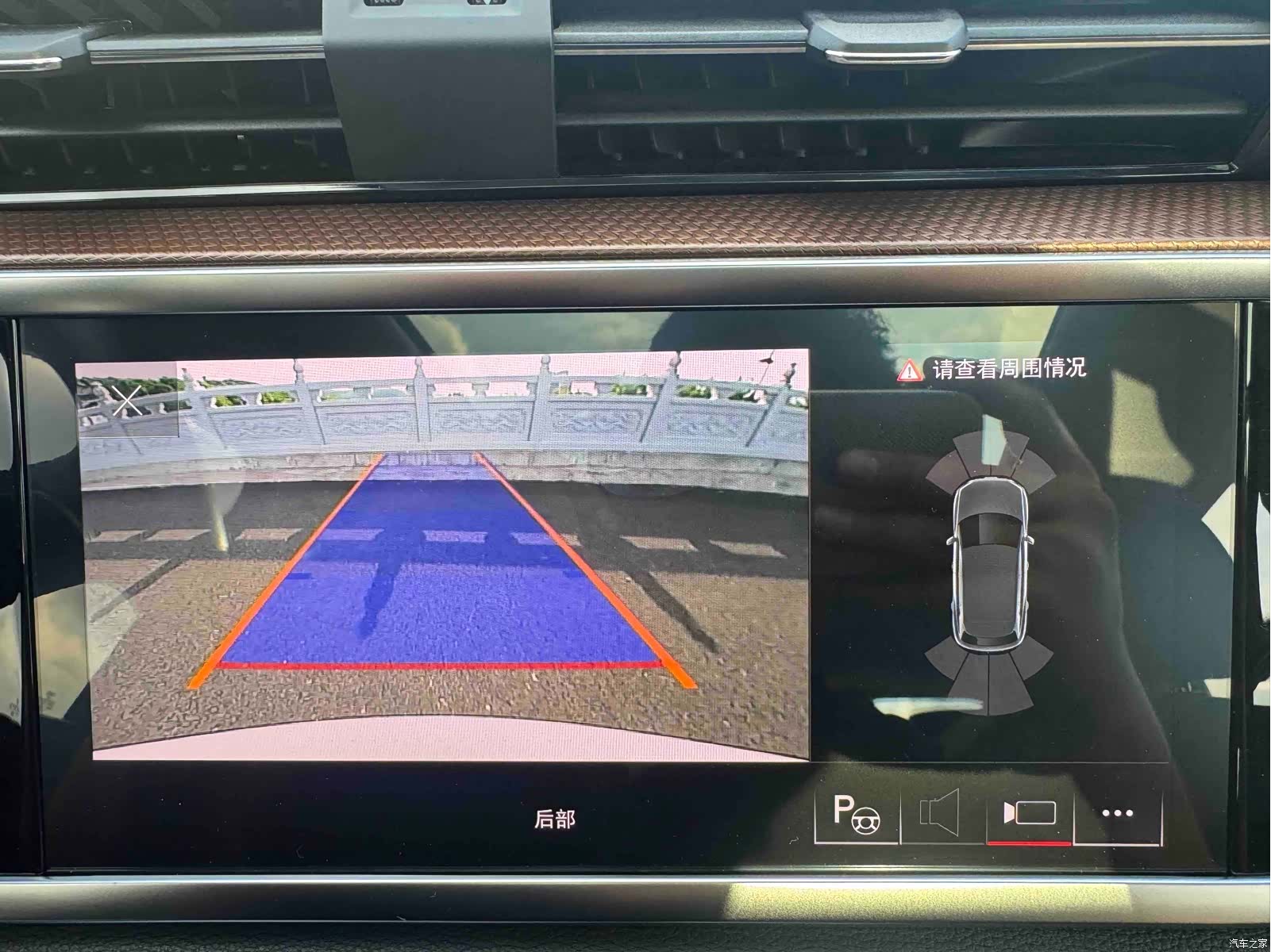Audi Q3, 2021 12