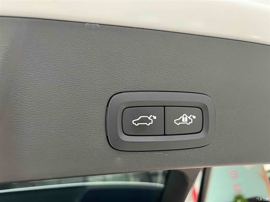Volvo XC40, 2023 17