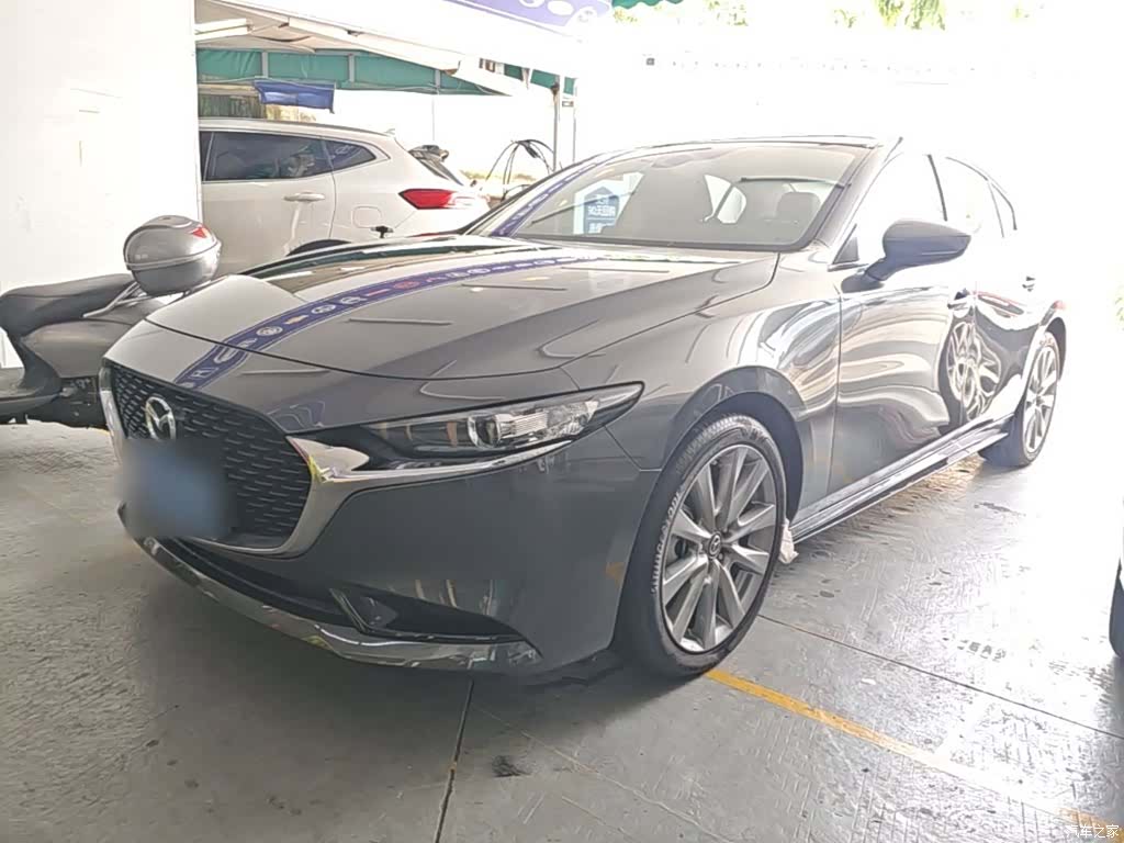 Mazda Mazda3, 2023 2