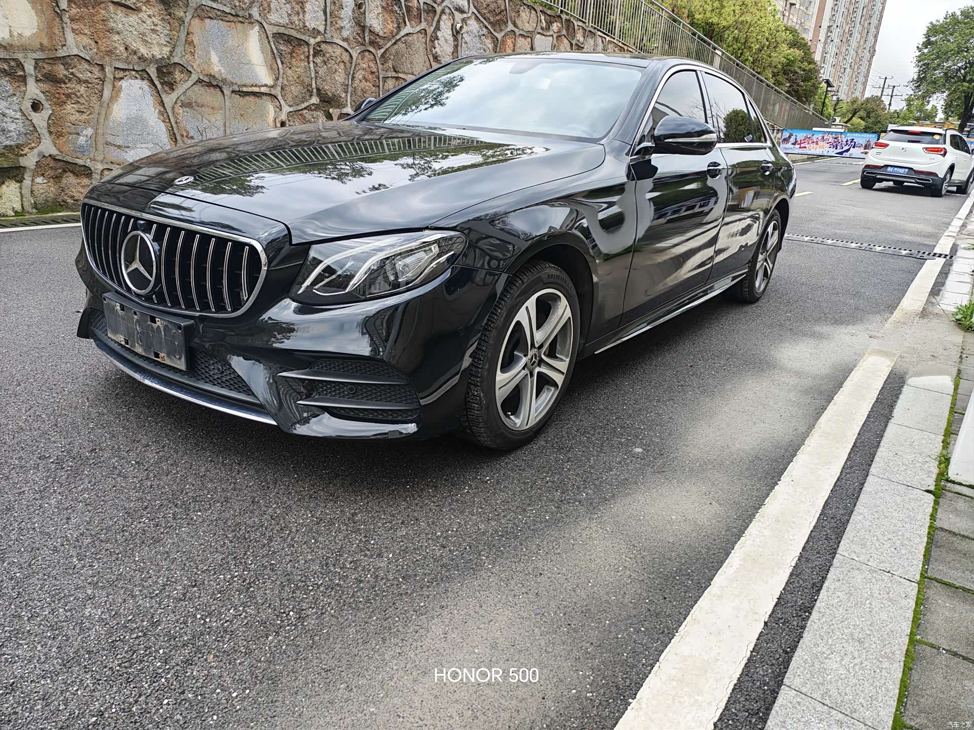 Mercedes-Benz E-Class, 2018 1