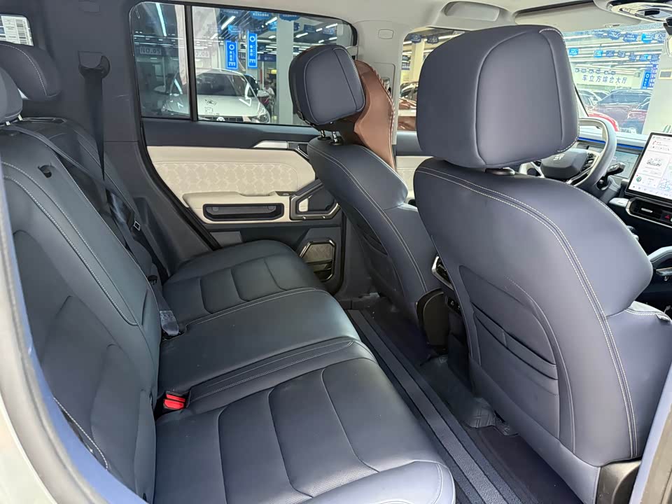 Jetour T2