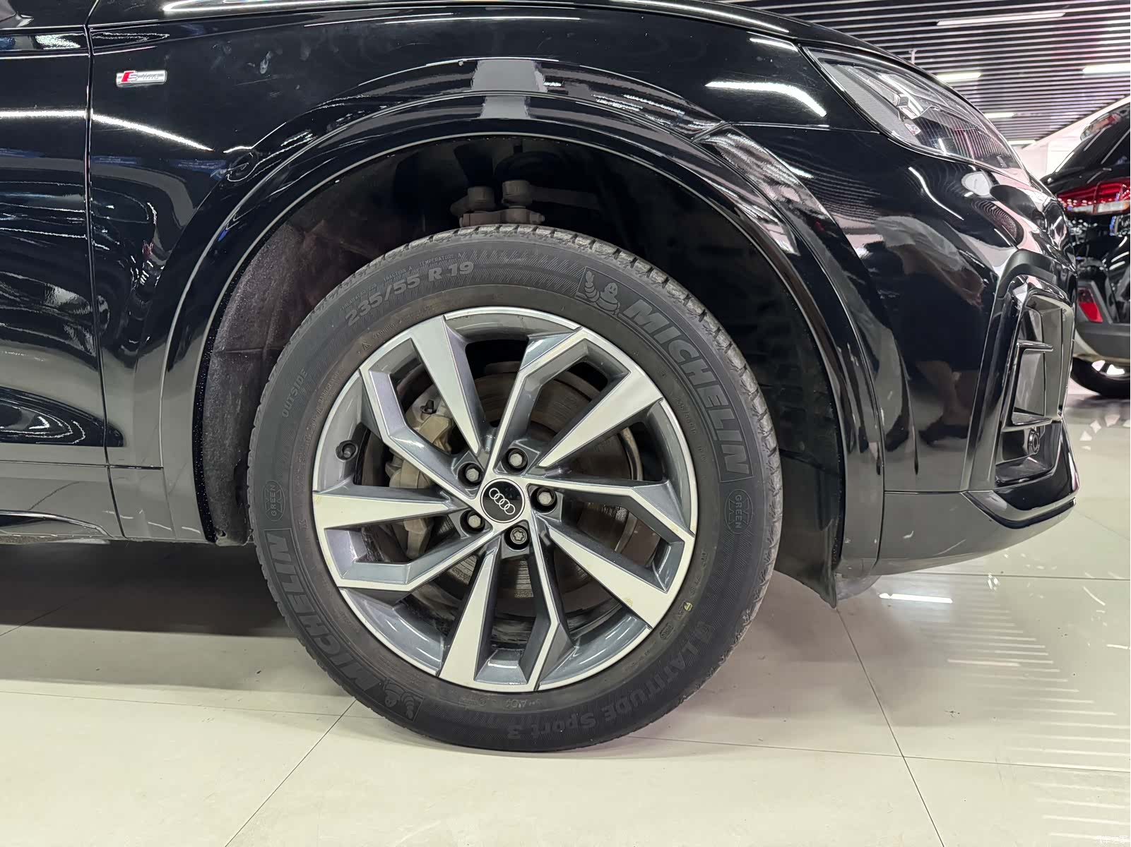 Audi Q5L, 2023 4