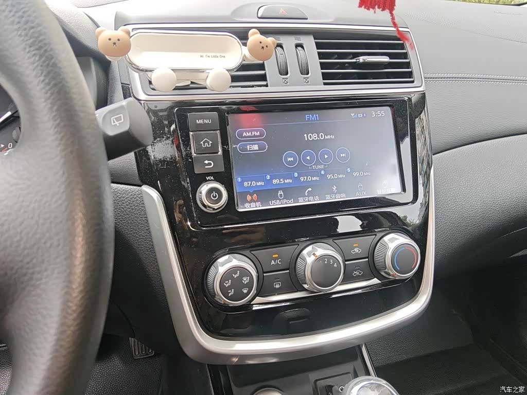 Nissan Tiida, 2018 6