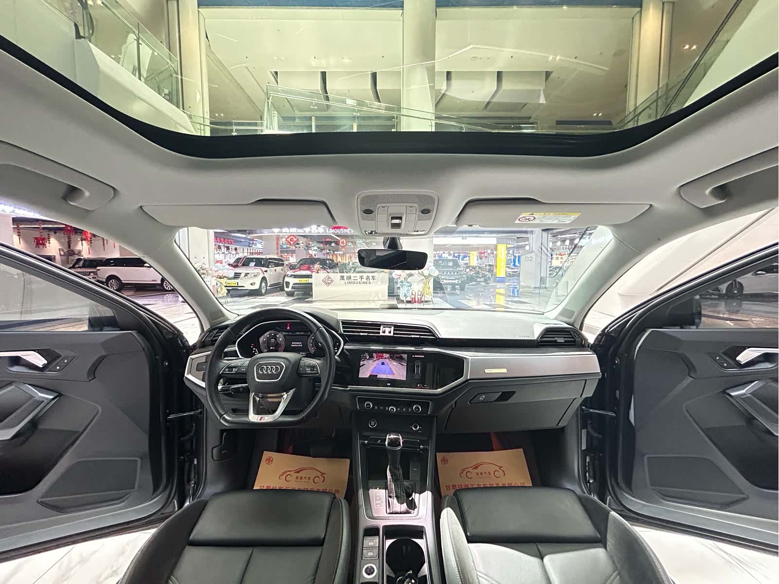 Audi Q3, 2022 все фото