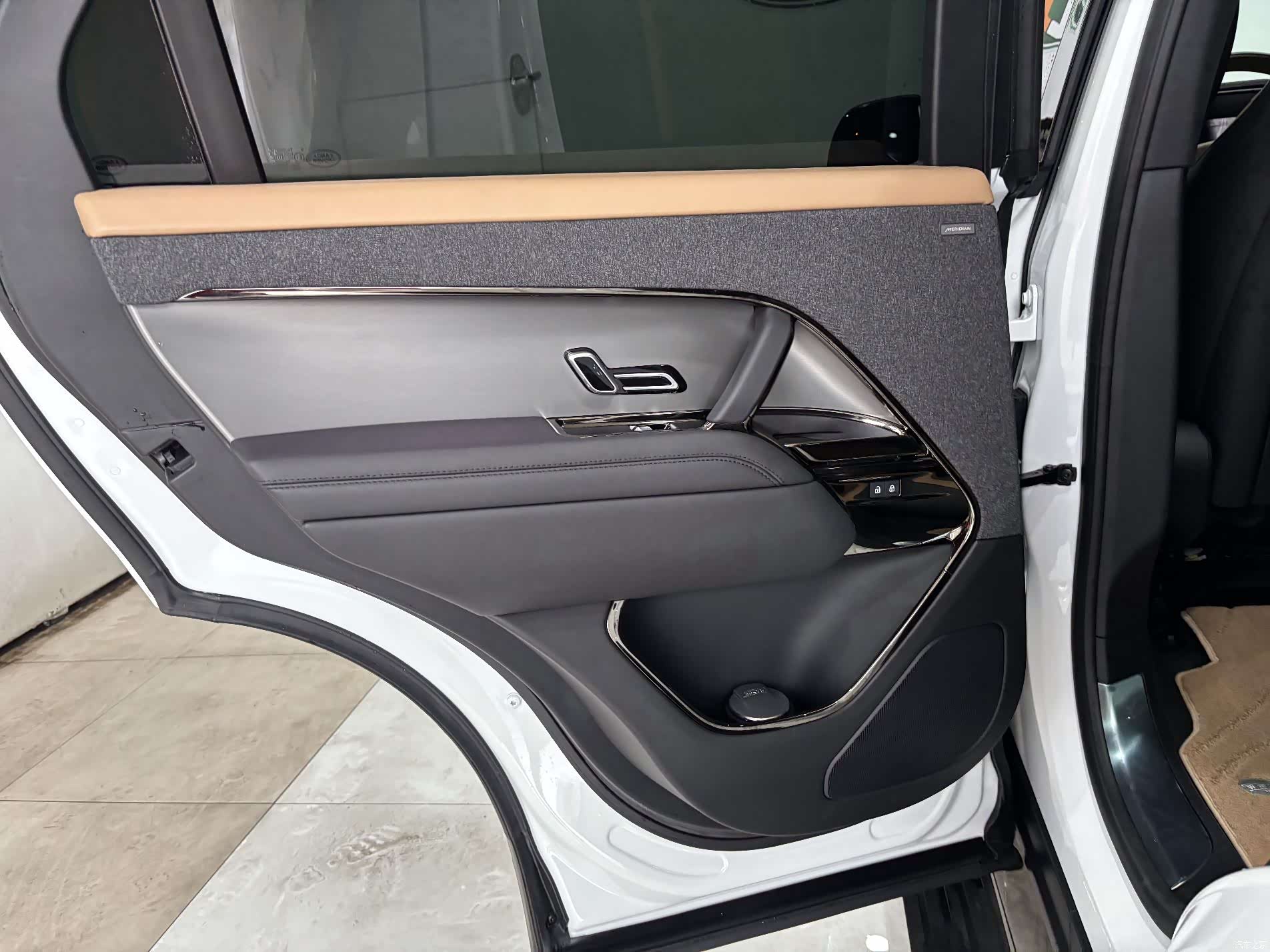 Land Rover Range Rover, 2024 20