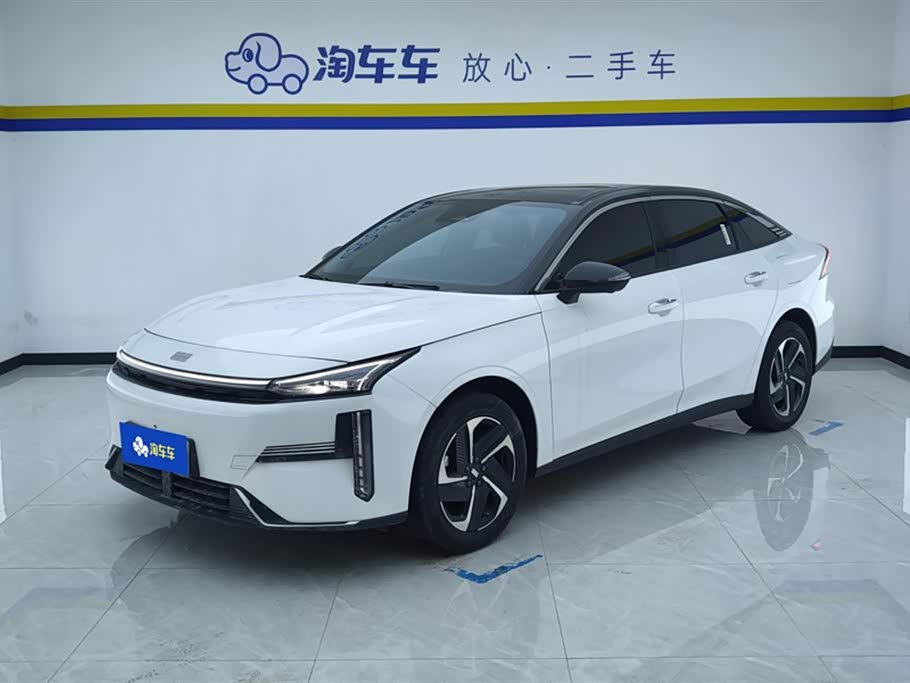 Geely Galaxy L6