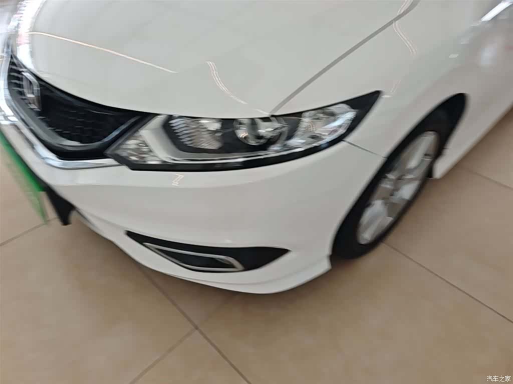 Honda Jade, 2016 24