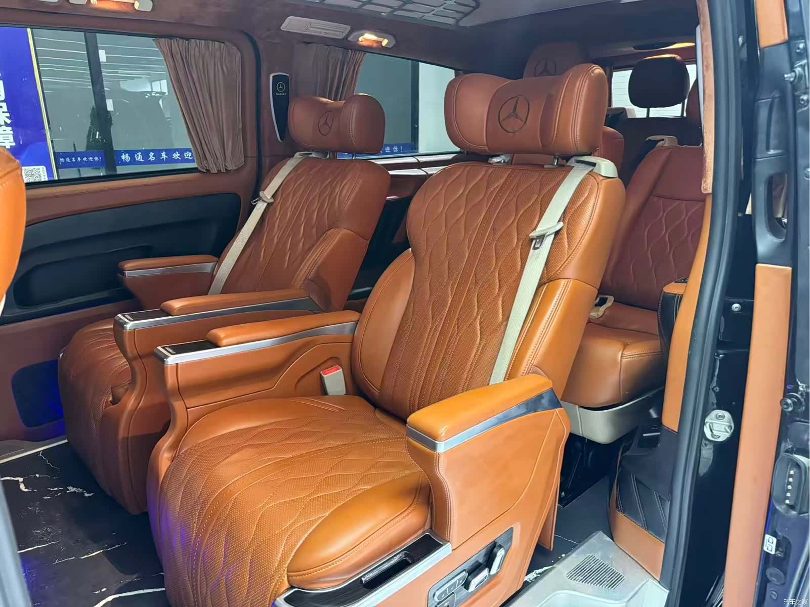 Mercedes-Benz 9, 2022 все фото