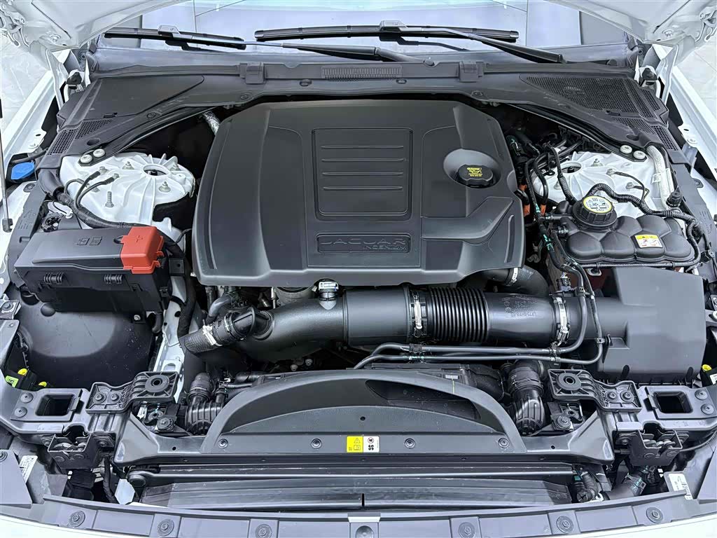 Land Rover XEL, 2023 8