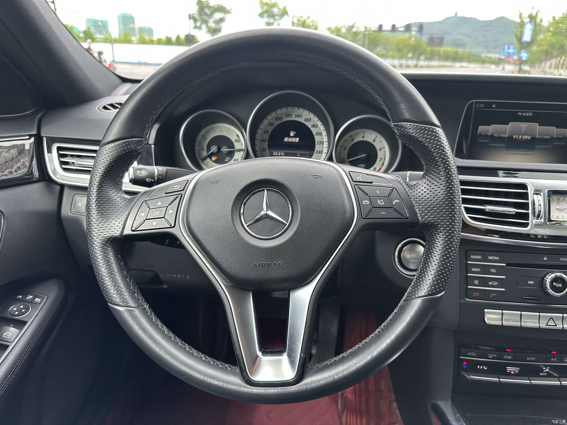 Mercedes-Benz E-Class, 2016 22
