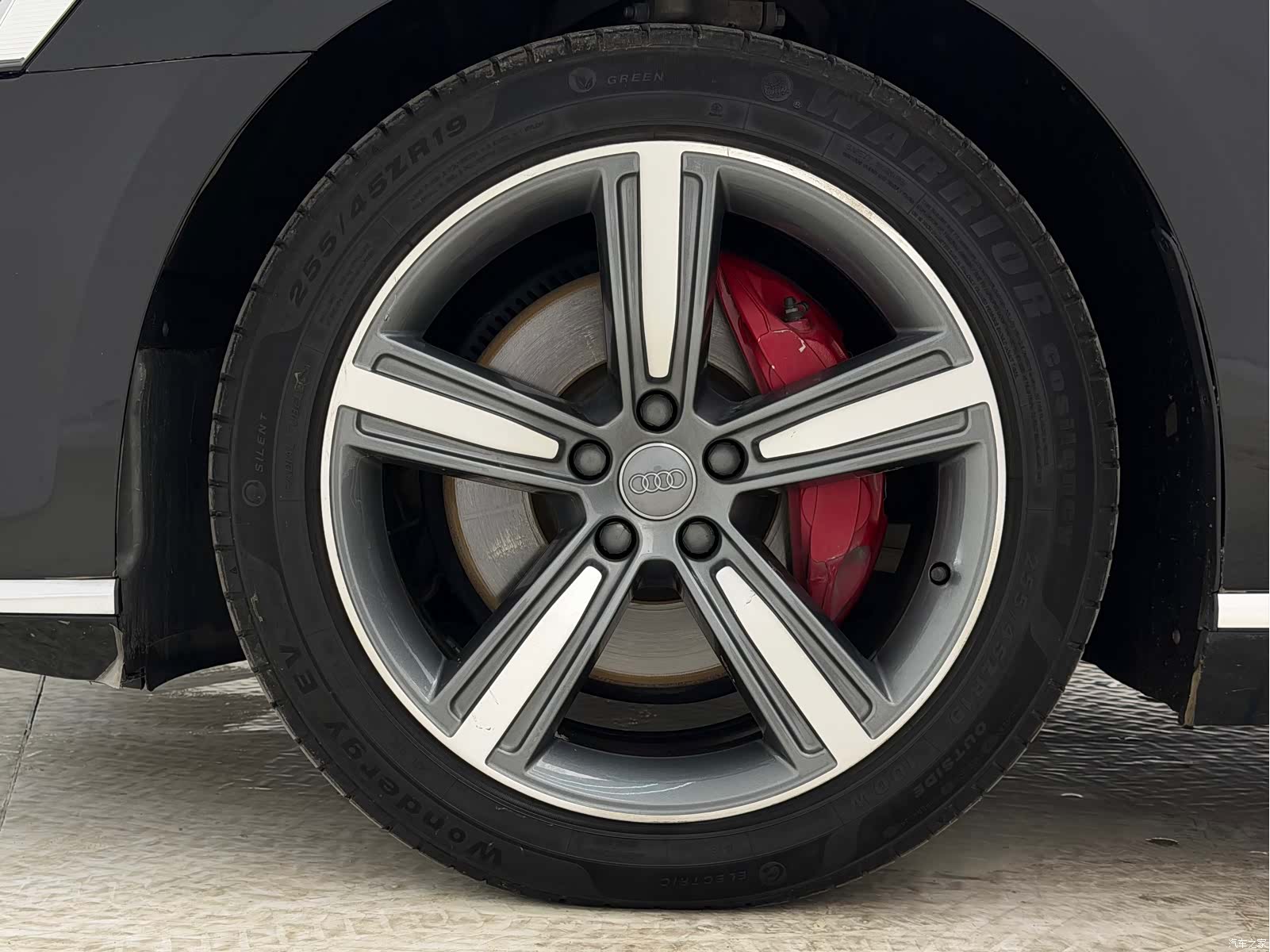 Audi A8L, 2019 22