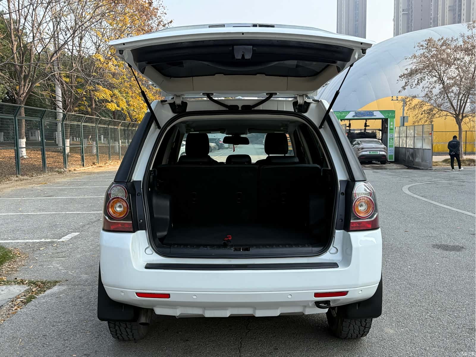 Land Rover SD4, 2013 14