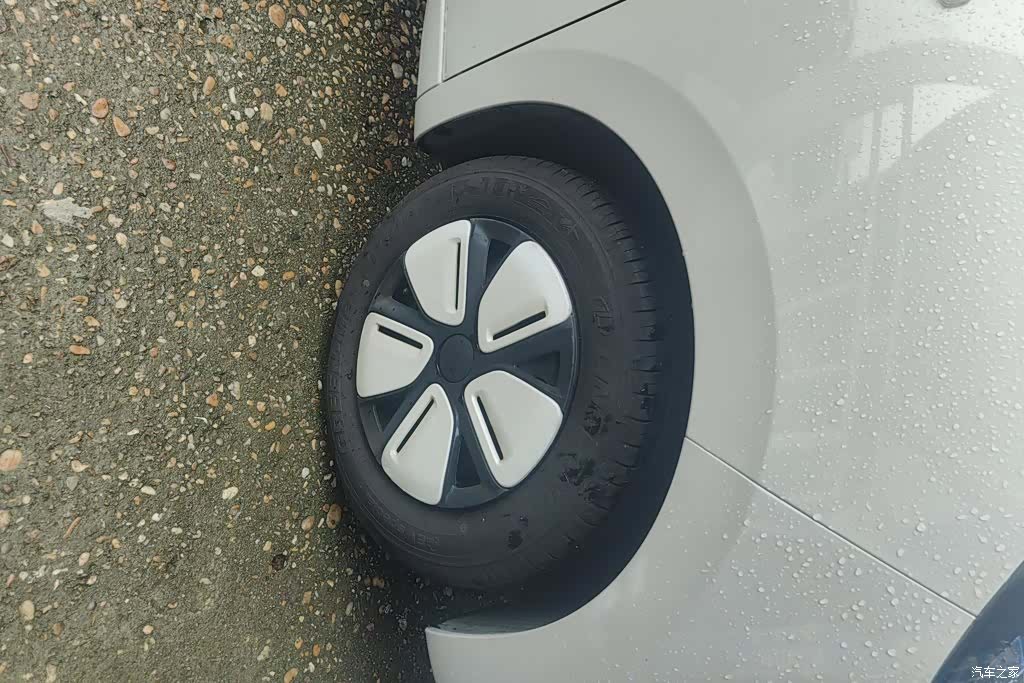 Wuling MINIEV, 2025 6