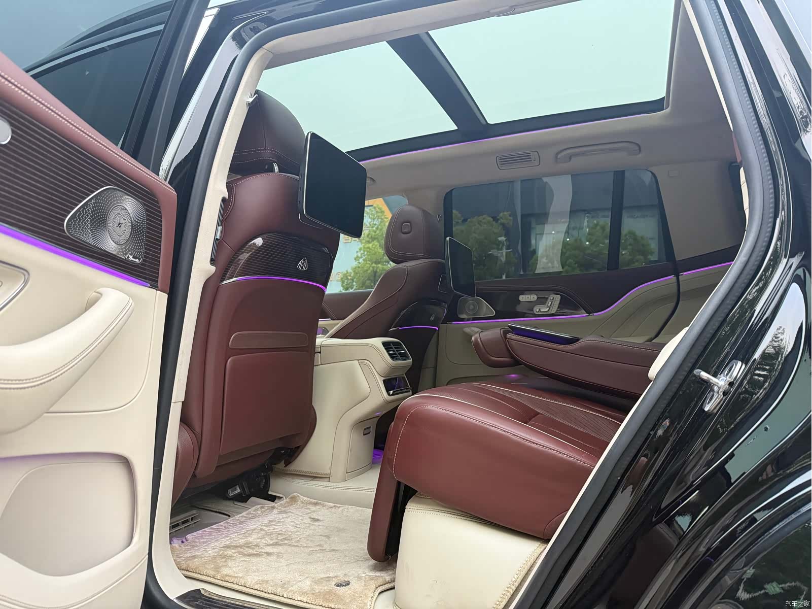 Maybach GLS, 2021 все фото
