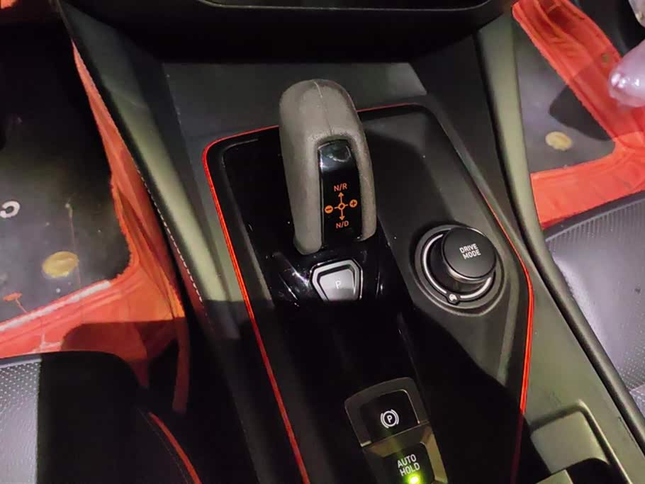 Lynk & Co 02 Hatchback