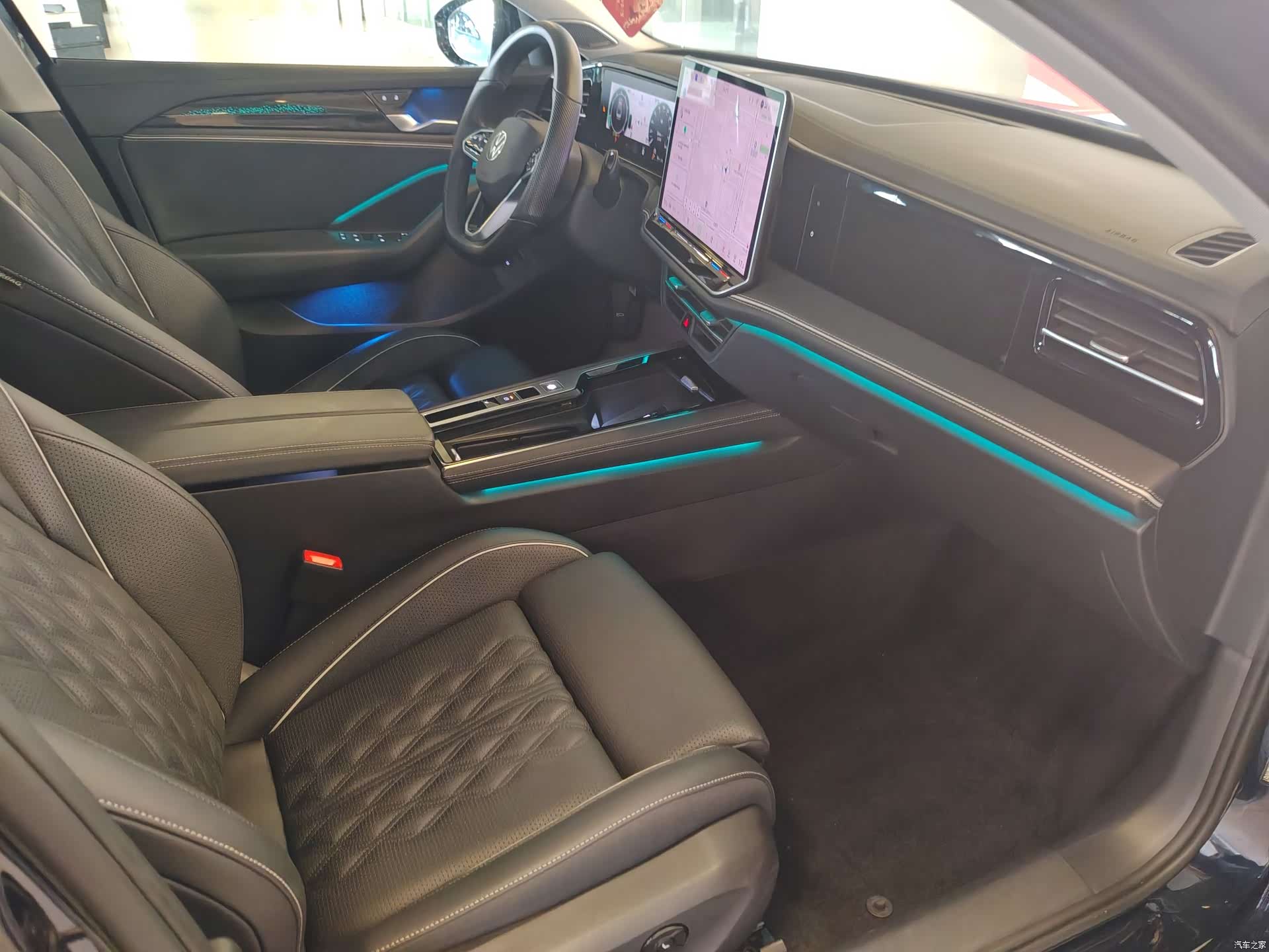 Volkswagen Magotan, 2024 34
