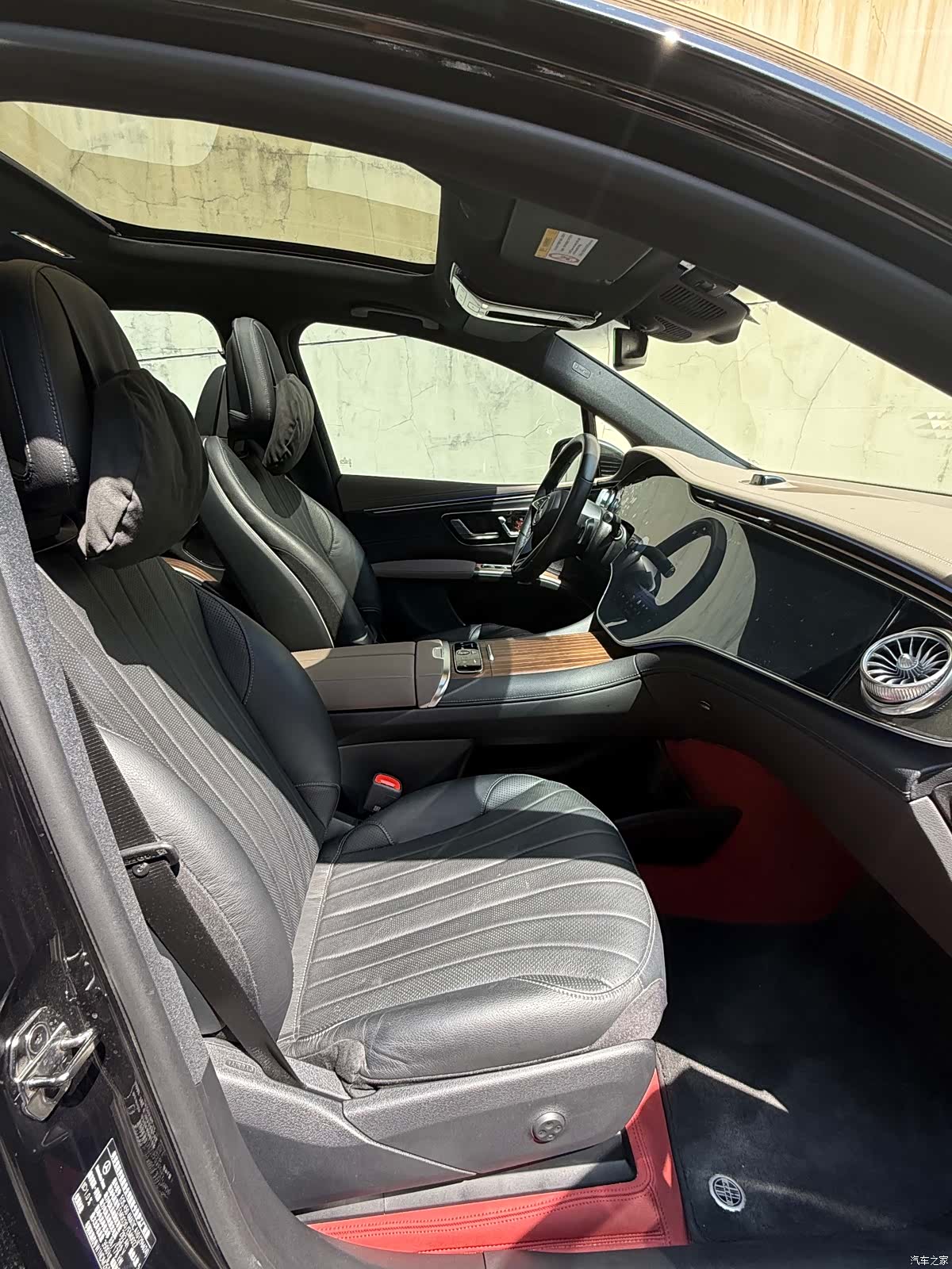 Mercedes-Benz EQS, 2025 7