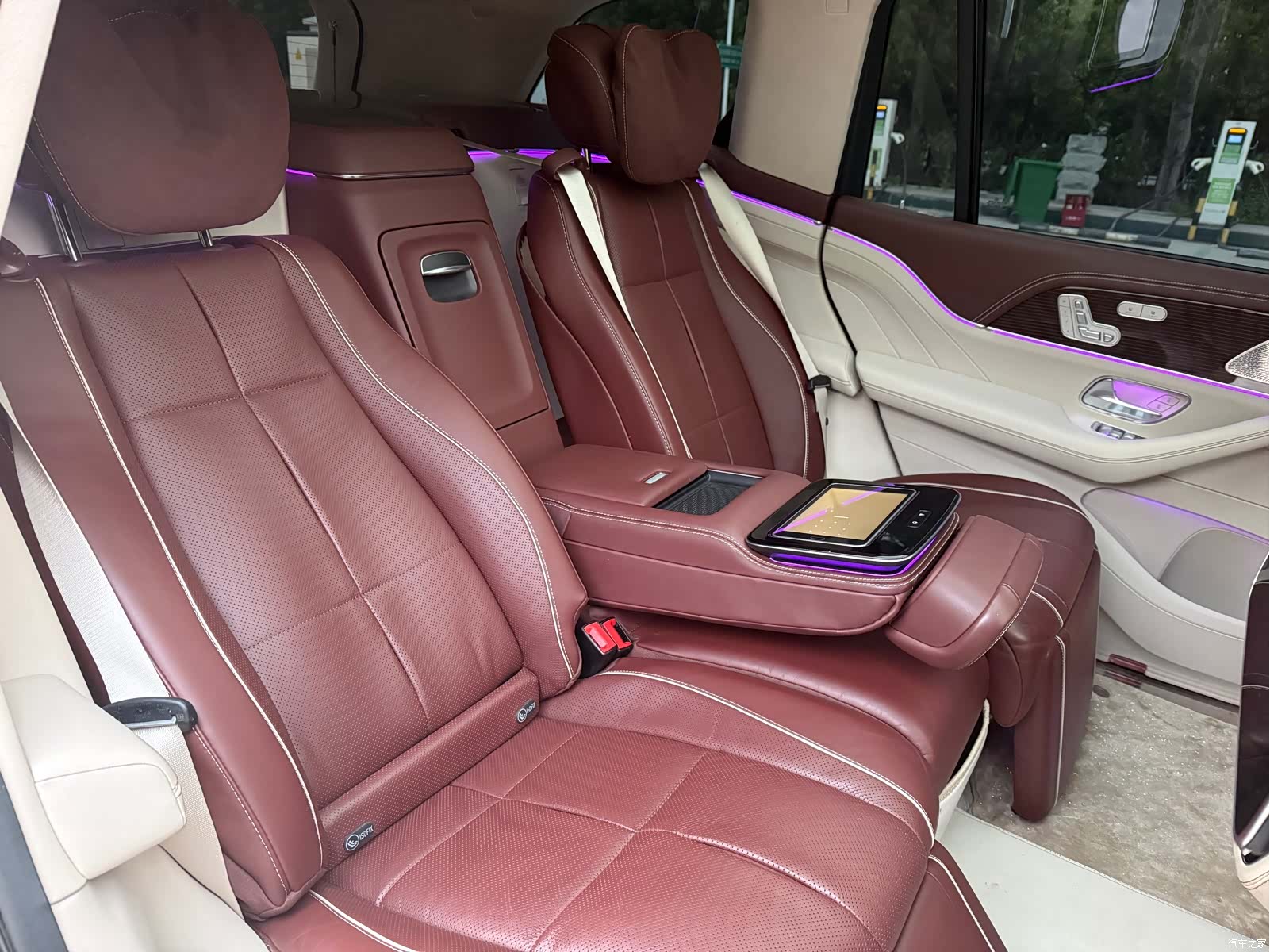 Maybach GLS, 2021 7