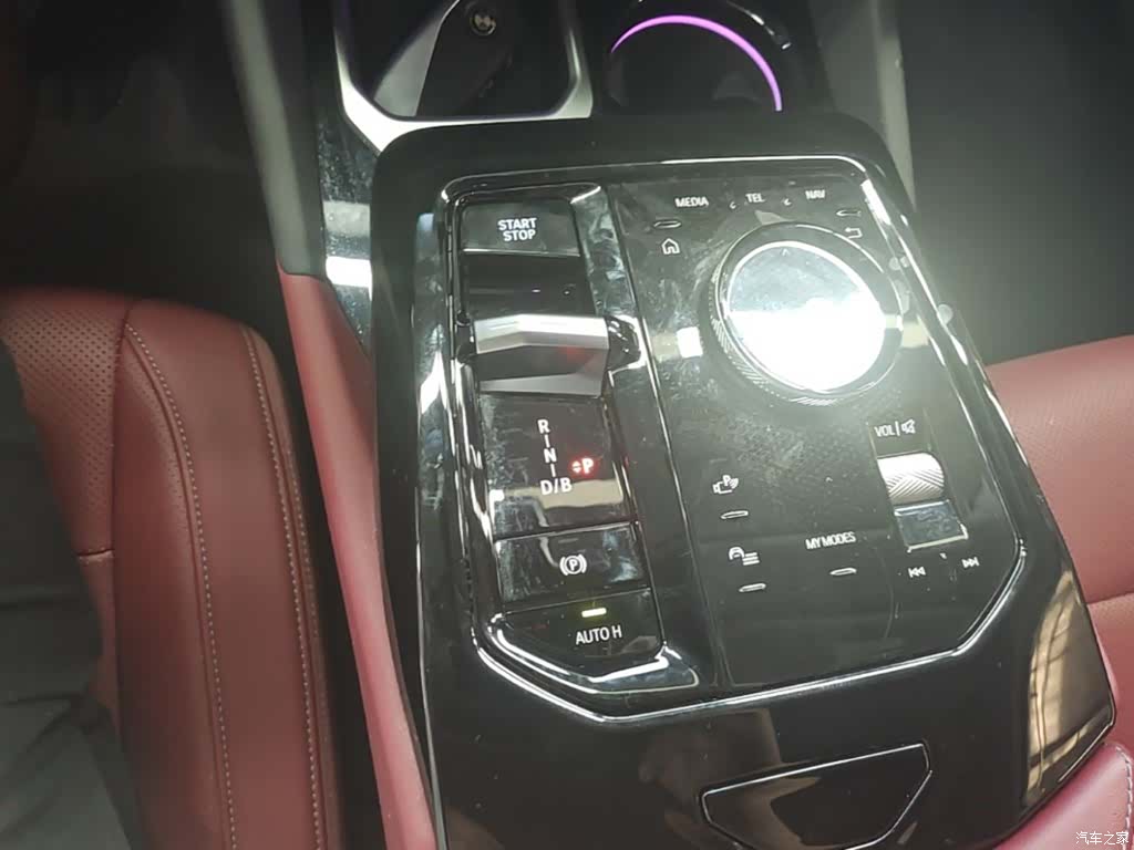 BMW i5, 2025 14