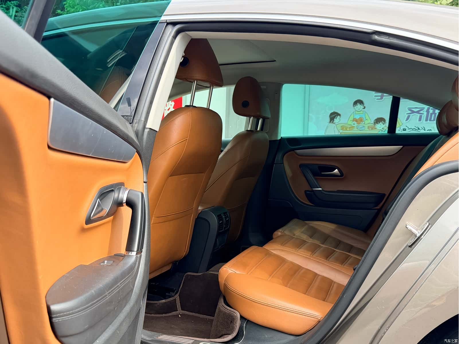 Volkswagen CC, 2011 9