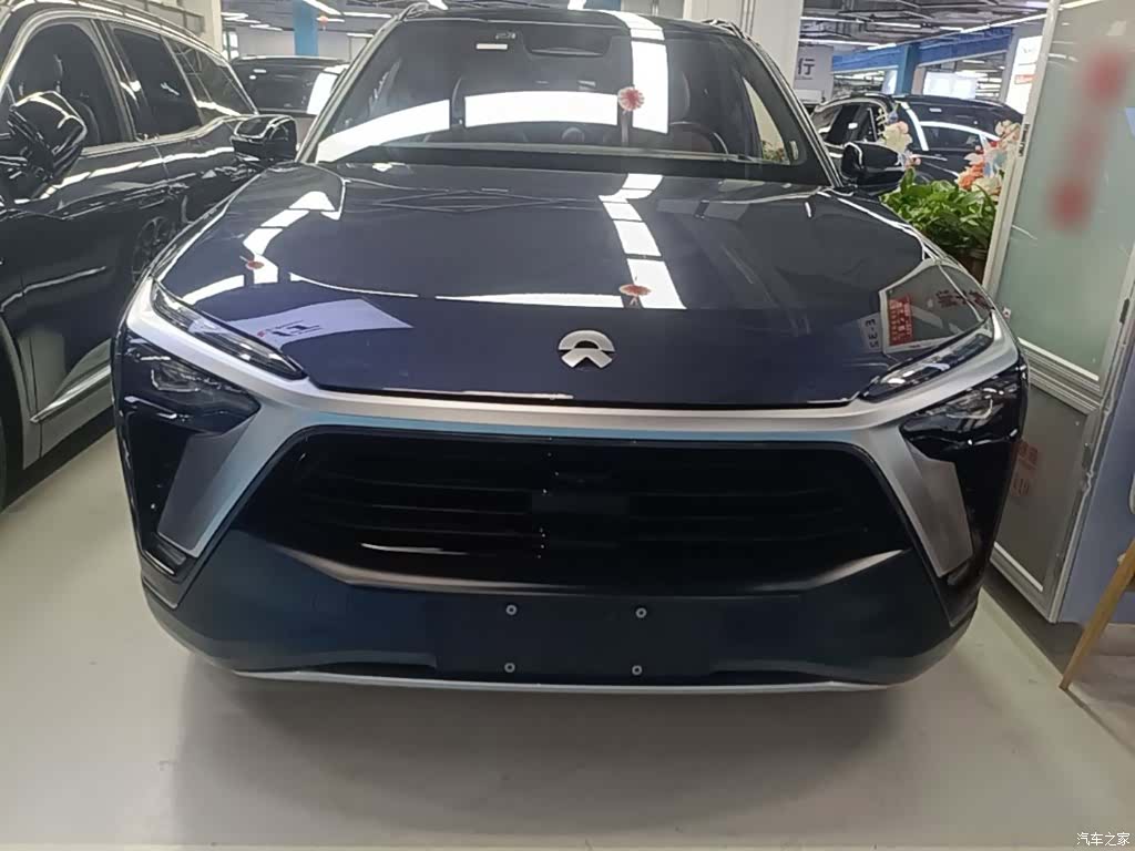NIO ES8, 2021 3