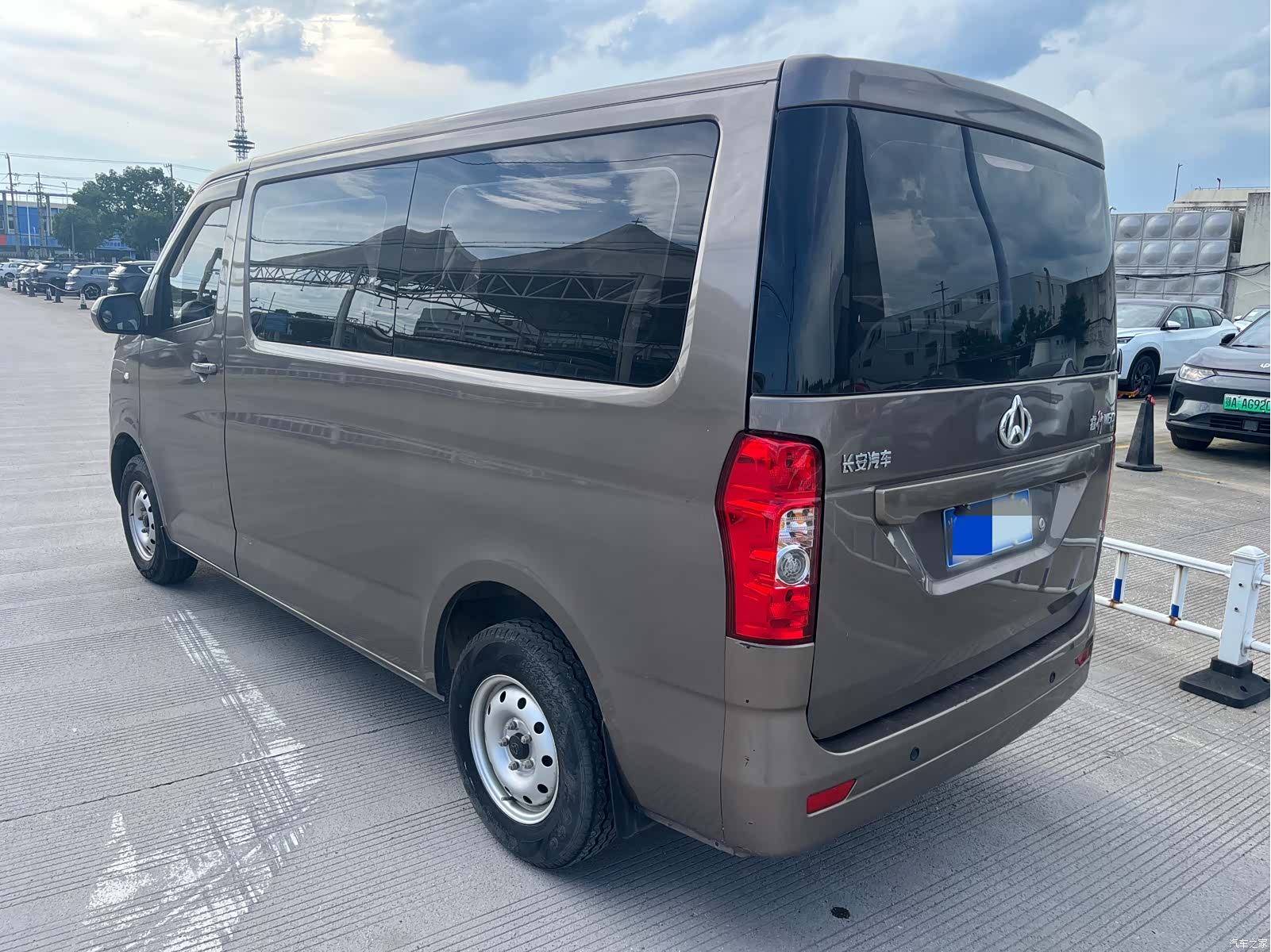 Changan M60, 2023 4
