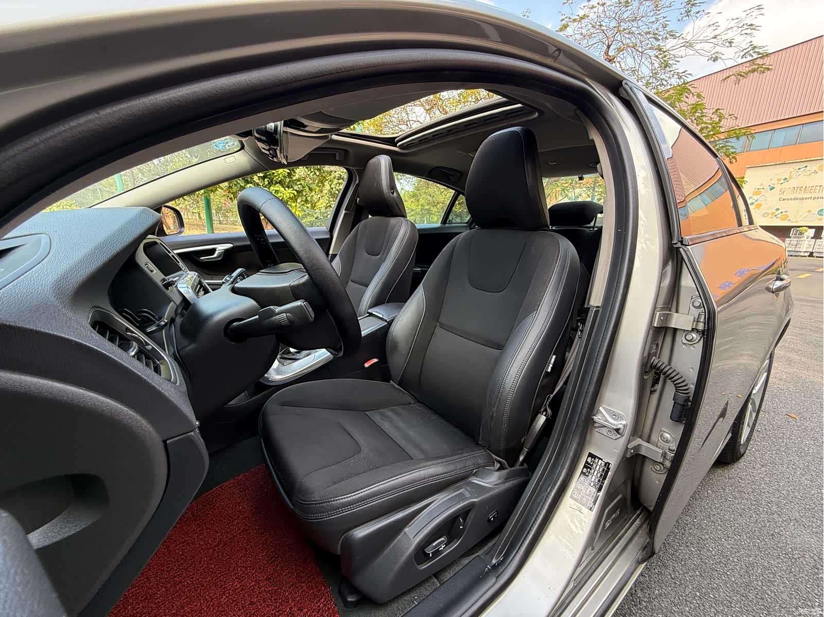Volvo S60, 2015 9