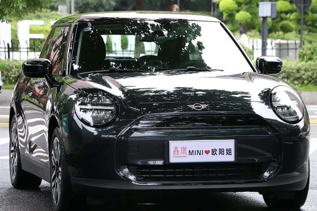 Mini Cooper, 2025 3