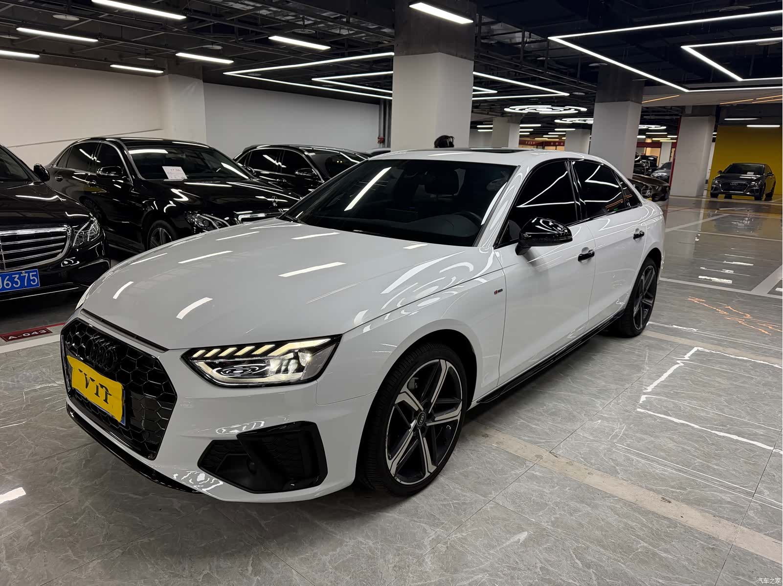 Audi A4L, 2024 1
