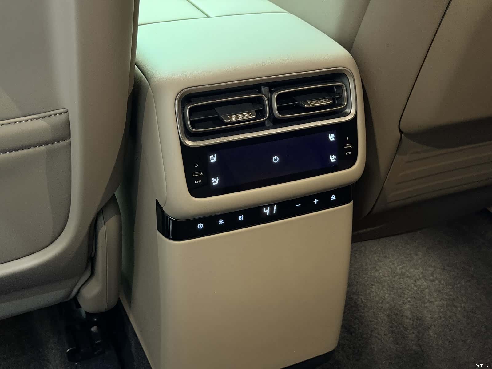 Li Auto i6, 2026 11