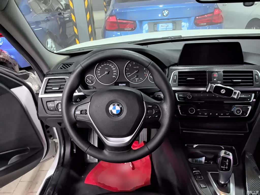 BMW 3 Series, 2016 11