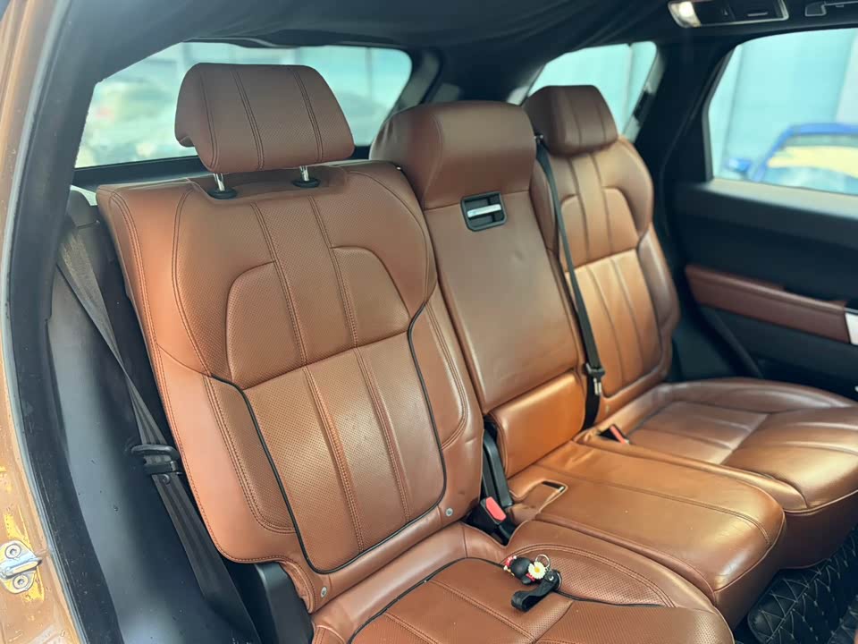 Land Rover Range Rover Sport Land Rover Range Rover Sport