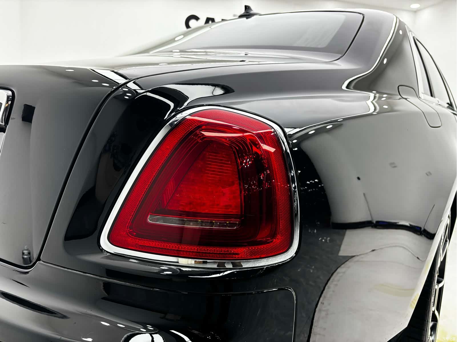 Rolls-Royce Ghost, 2016 12