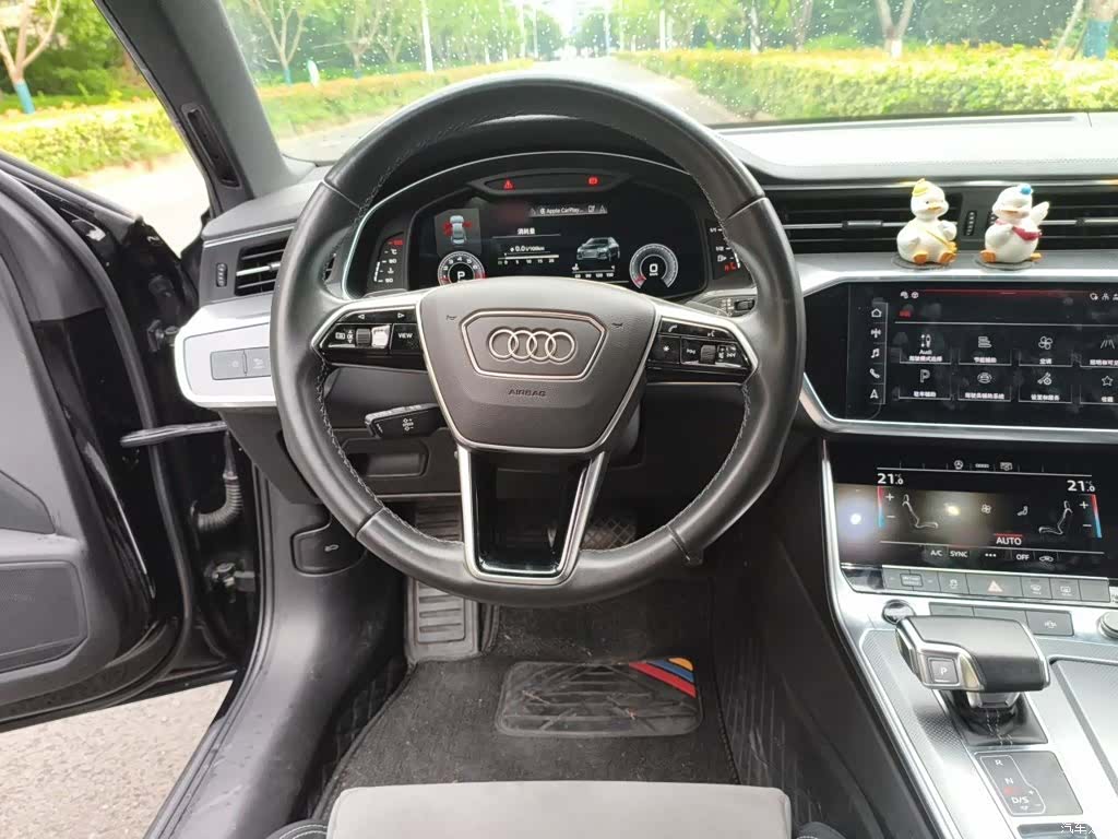 Audi A6L, 2022 3