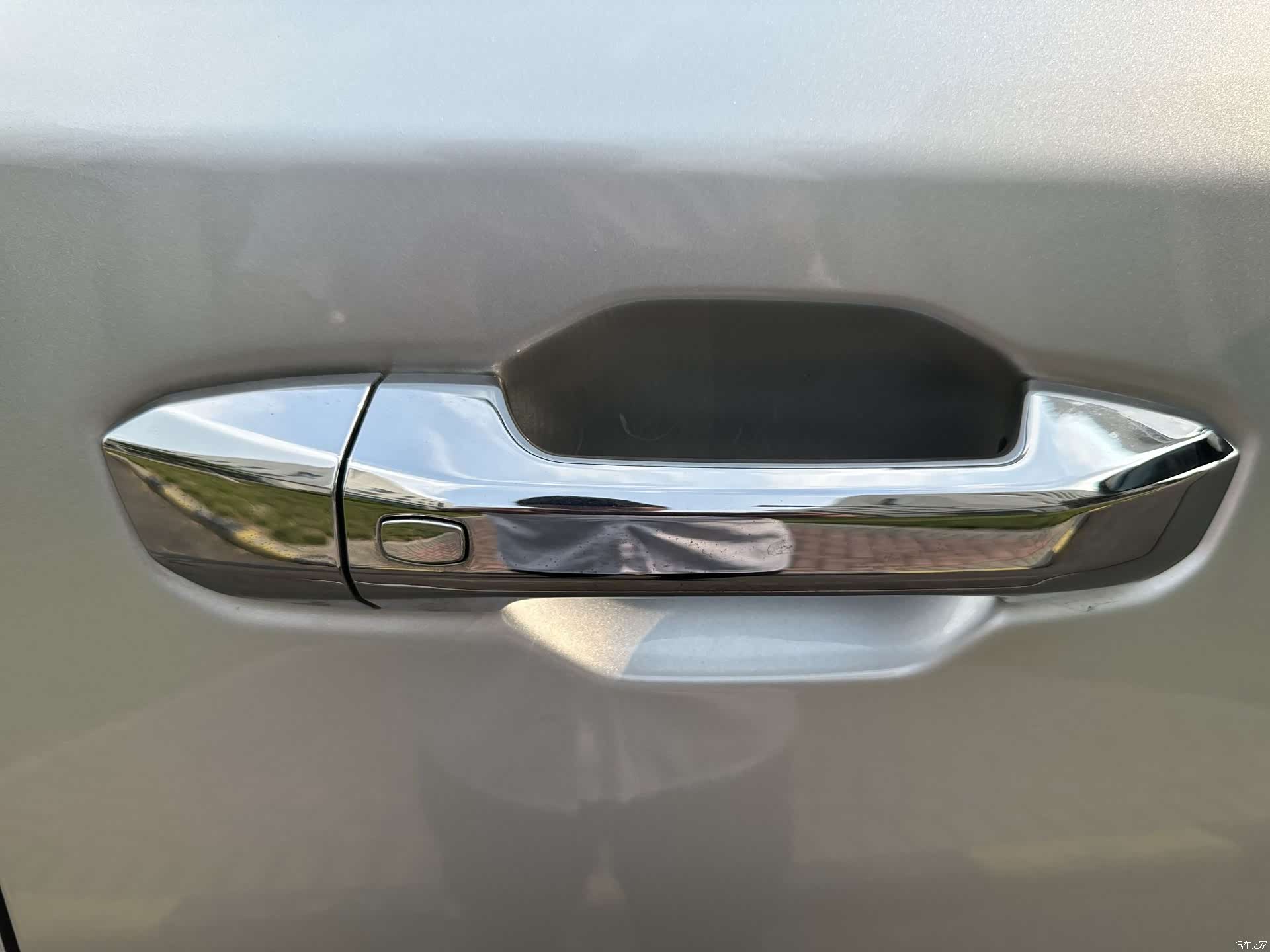 Maxus D90, 2018 21
