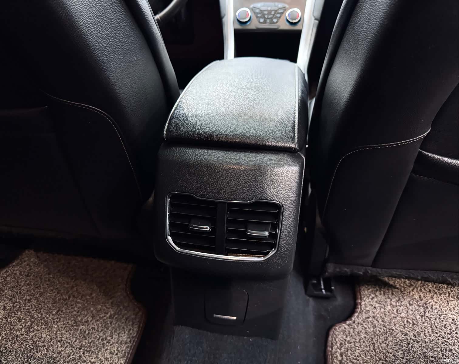 Ford Mondeo, 2017 17