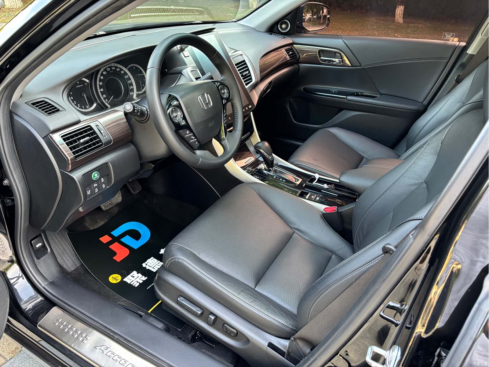 Honda Accord, 2017 10