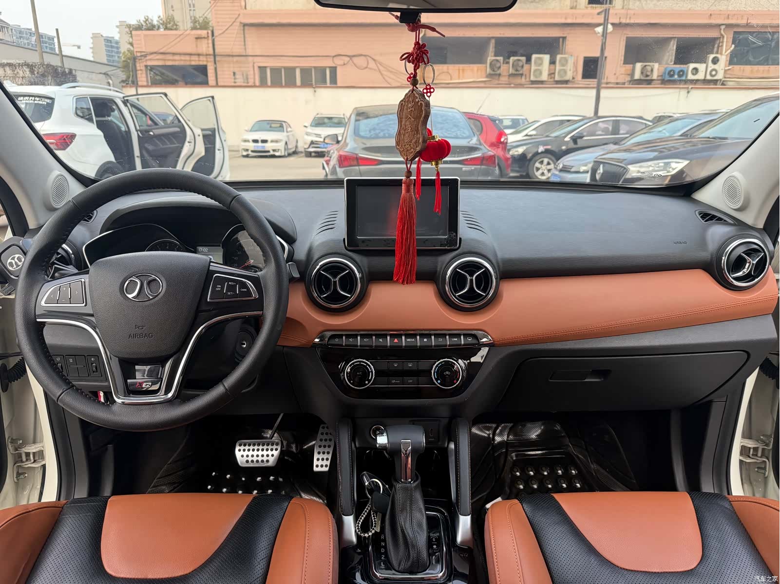 BAIC X35, 2017 8