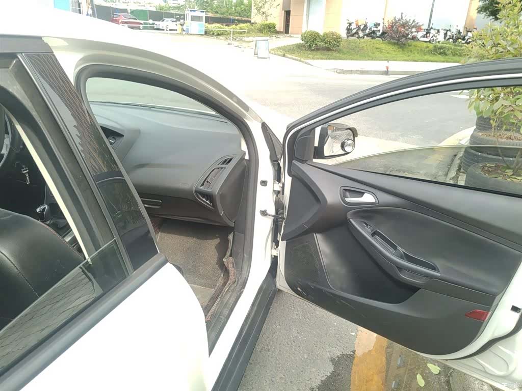 Ford Focus, 2016 20