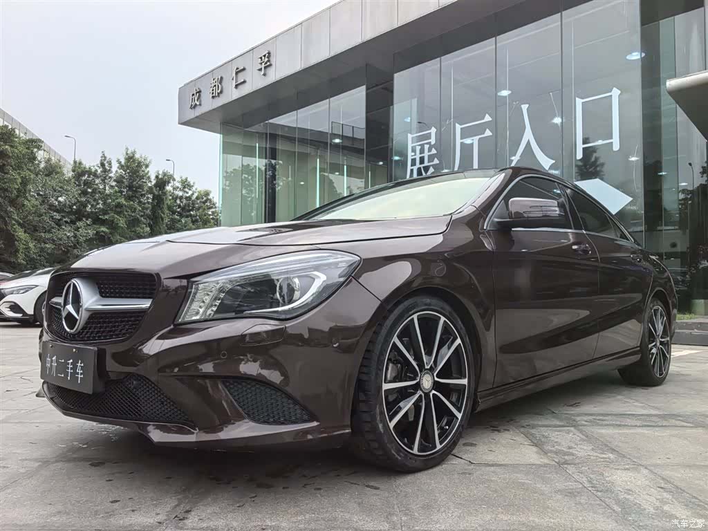 Mercedes-Benz CLA, 2016 1
