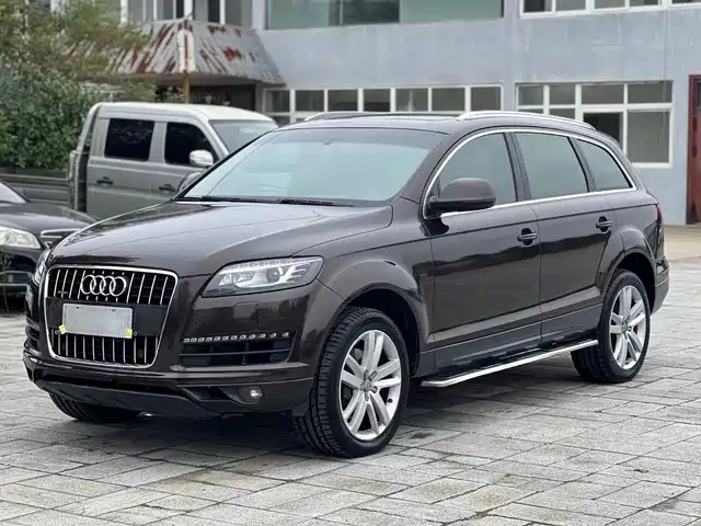 Audi Q7 2012 — купить из Китая под заказ