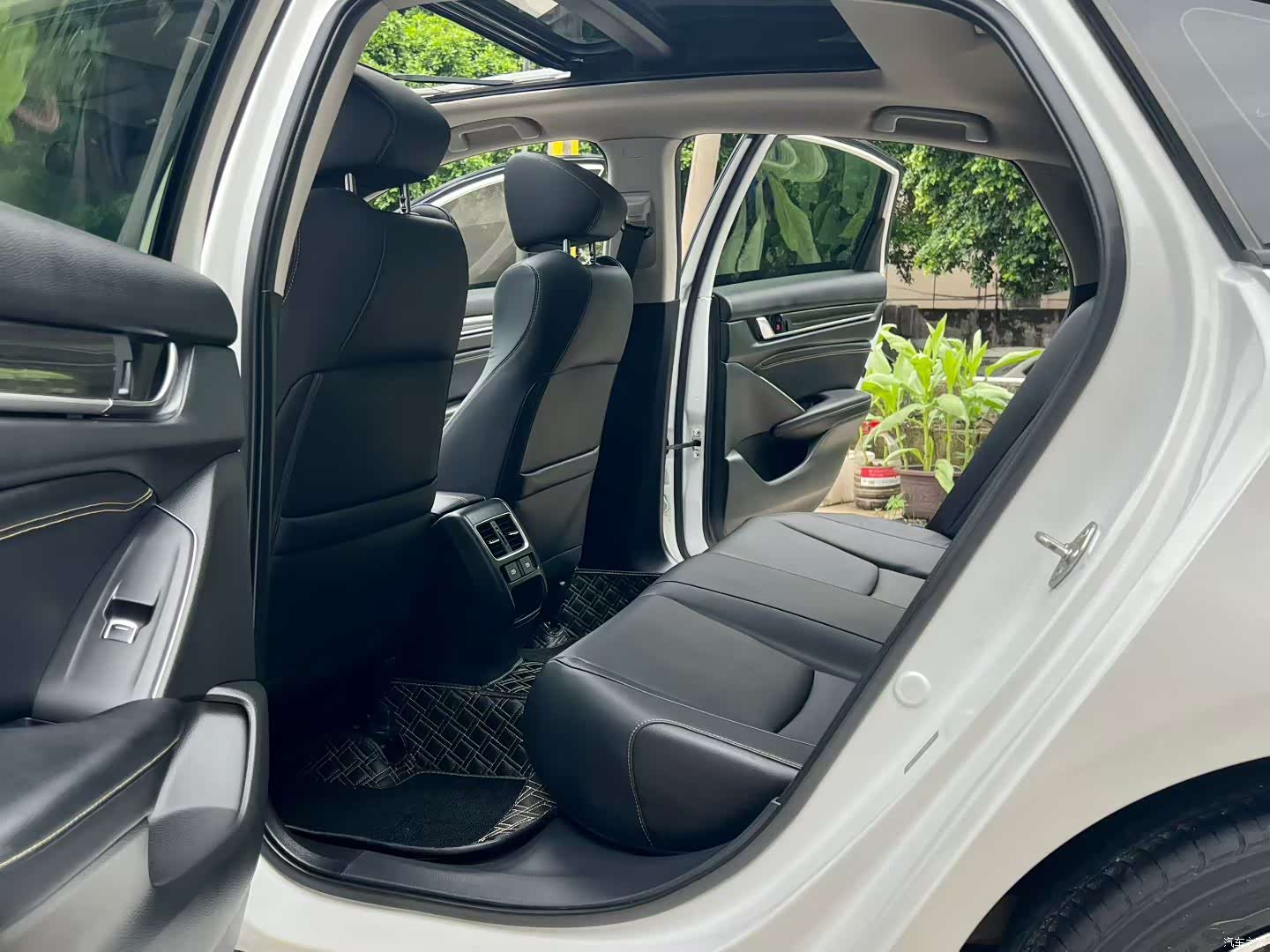 Honda Accord, 2021 8