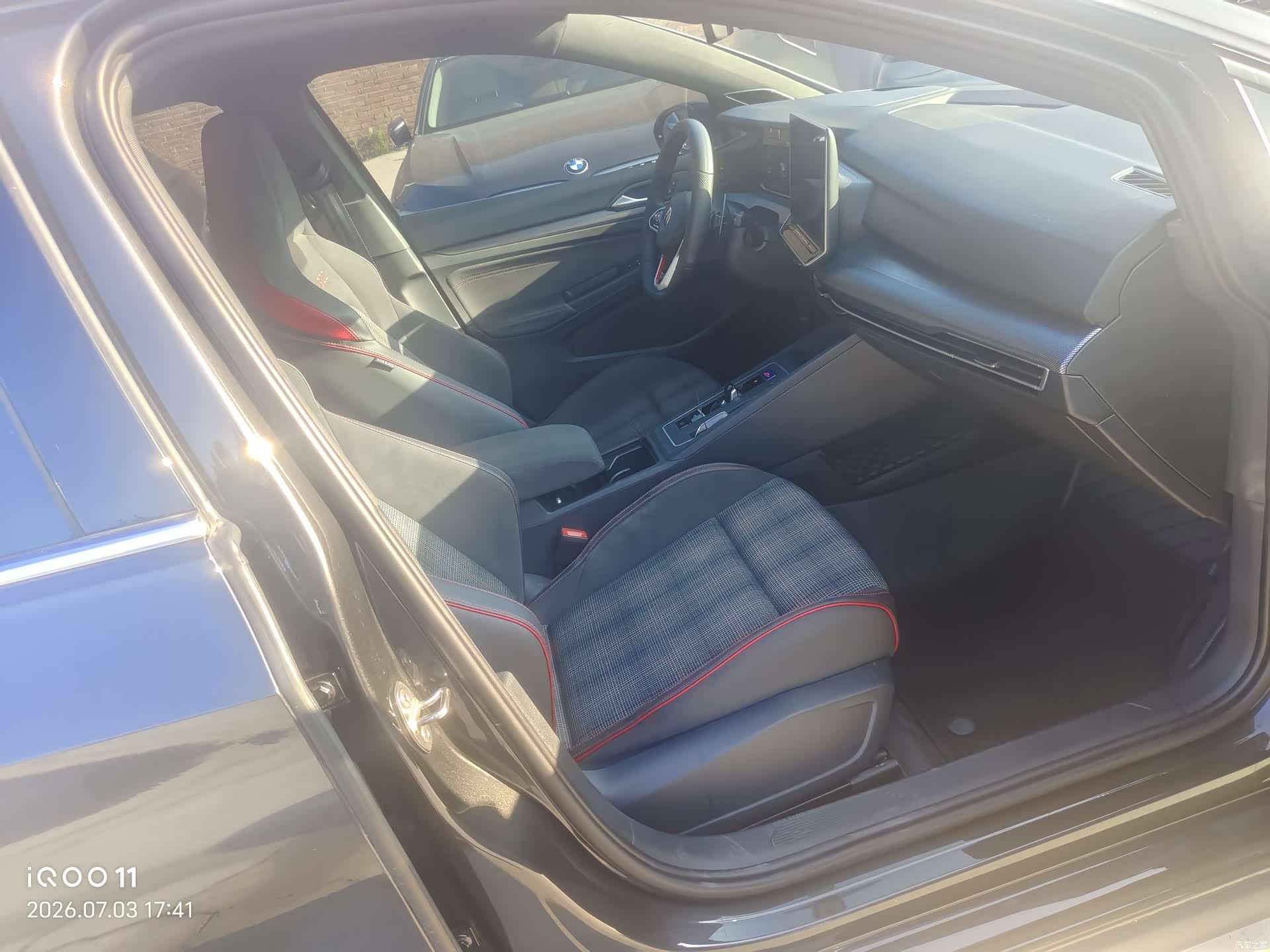Volkswagen Golf, 2025 все фото