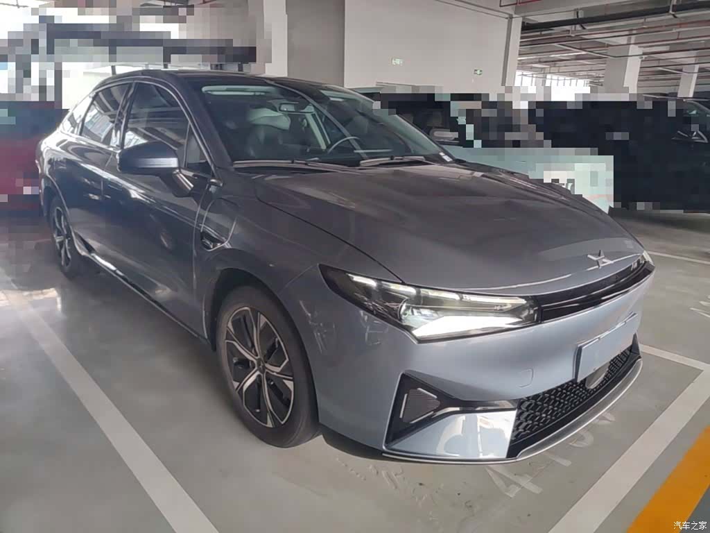 Xpeng P5, 2022 4