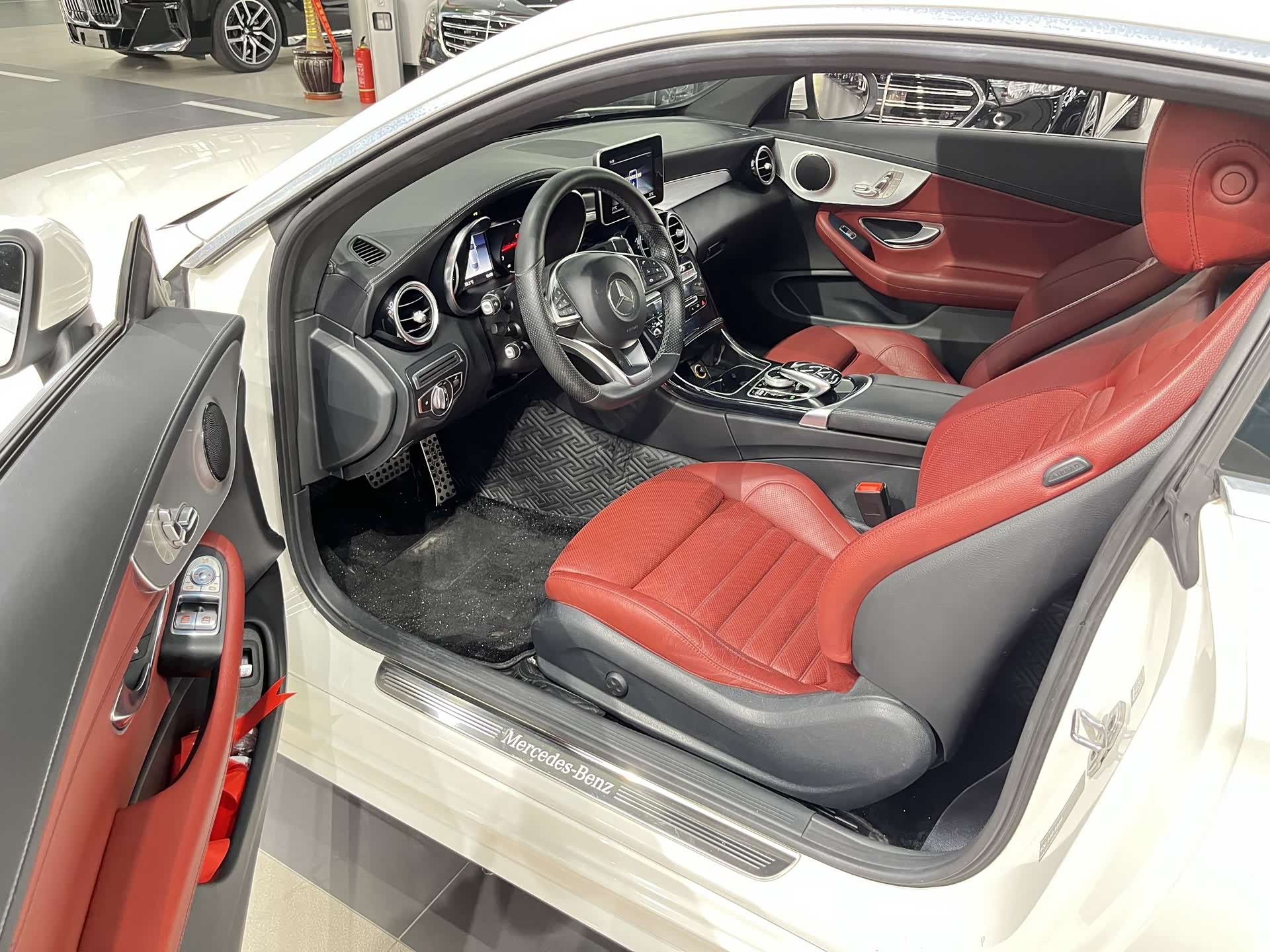 Mercedes-Benz C-Class, 2018 все фото