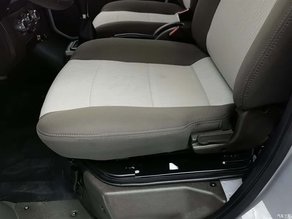 DongFeng C32, 2025 20