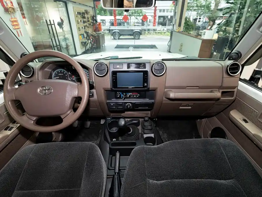 Toyota Land Cruiser Toyota Land Cruiser