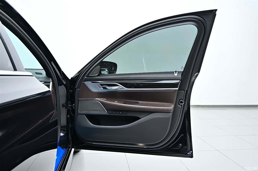 BMW 7 Series, 2021 20